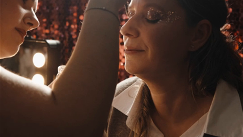 Glitter Bar by Muzze