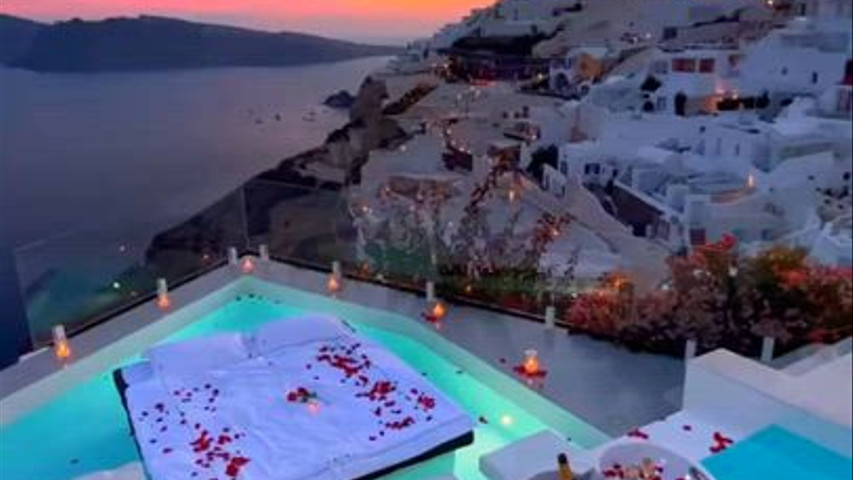 Santorini 