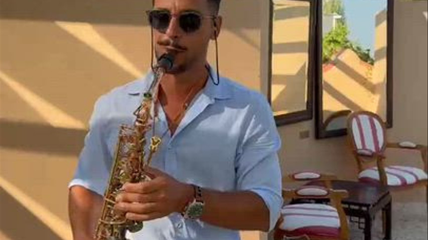DJ & SAX