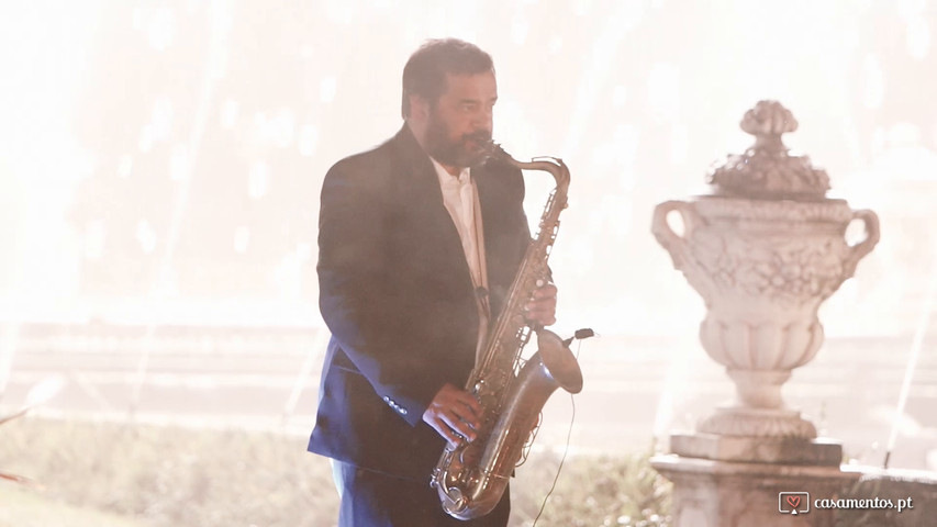 Sax performance 