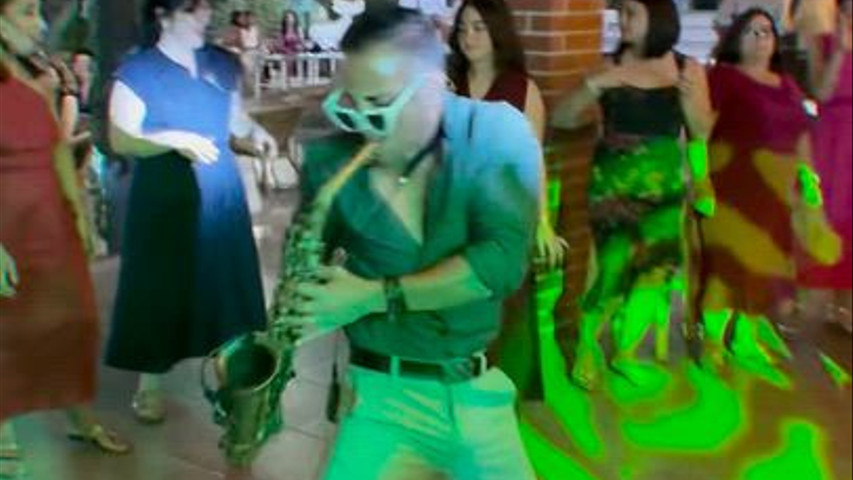 Can You Take The Heat? - Joel Ferreira Sax (Wedding Party Performance)