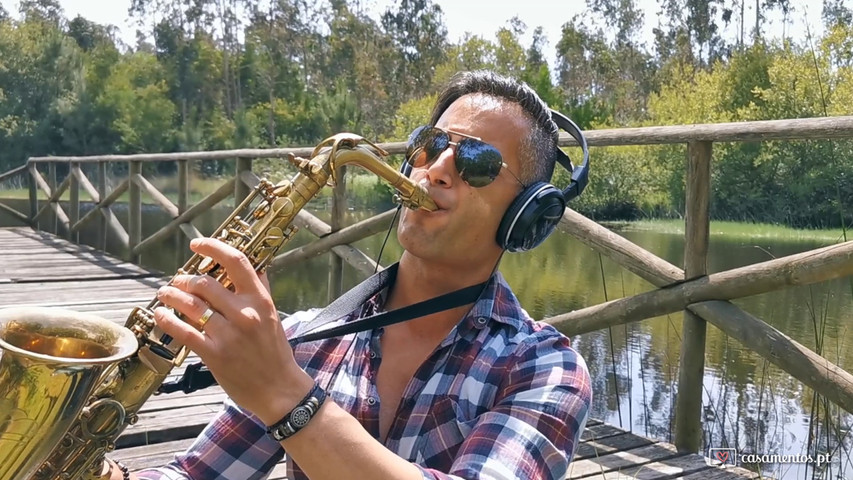 Can't Fight The Moonlight (LeAnn Rimes) Sax Cover - Joel Ferreira Sax 