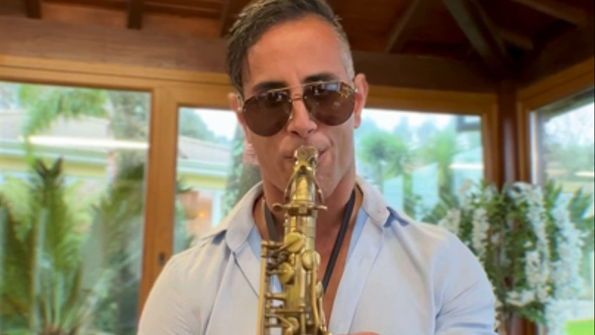 Hero - Joel Ferreira Sax (Live Wedding Warm up)