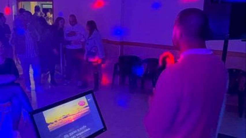 Karaoke e animação 