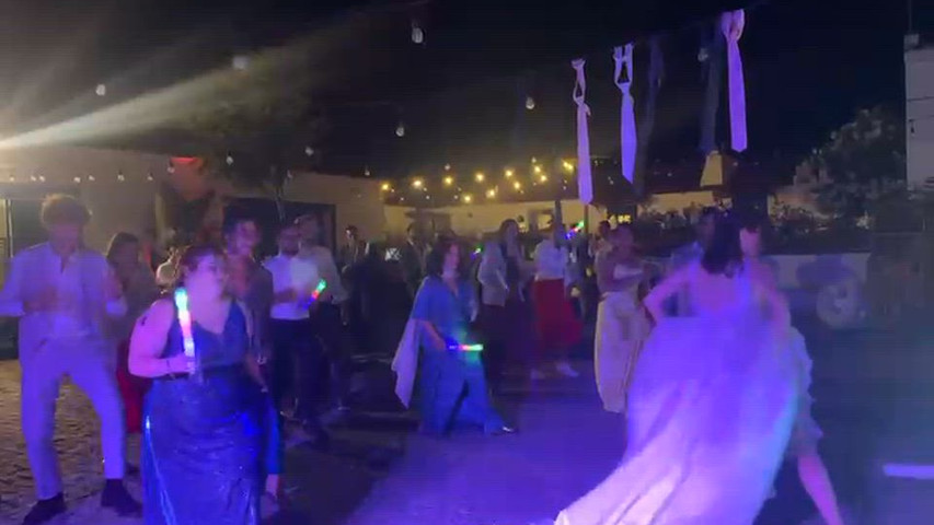 Aqui temos a festa que proporcionamos