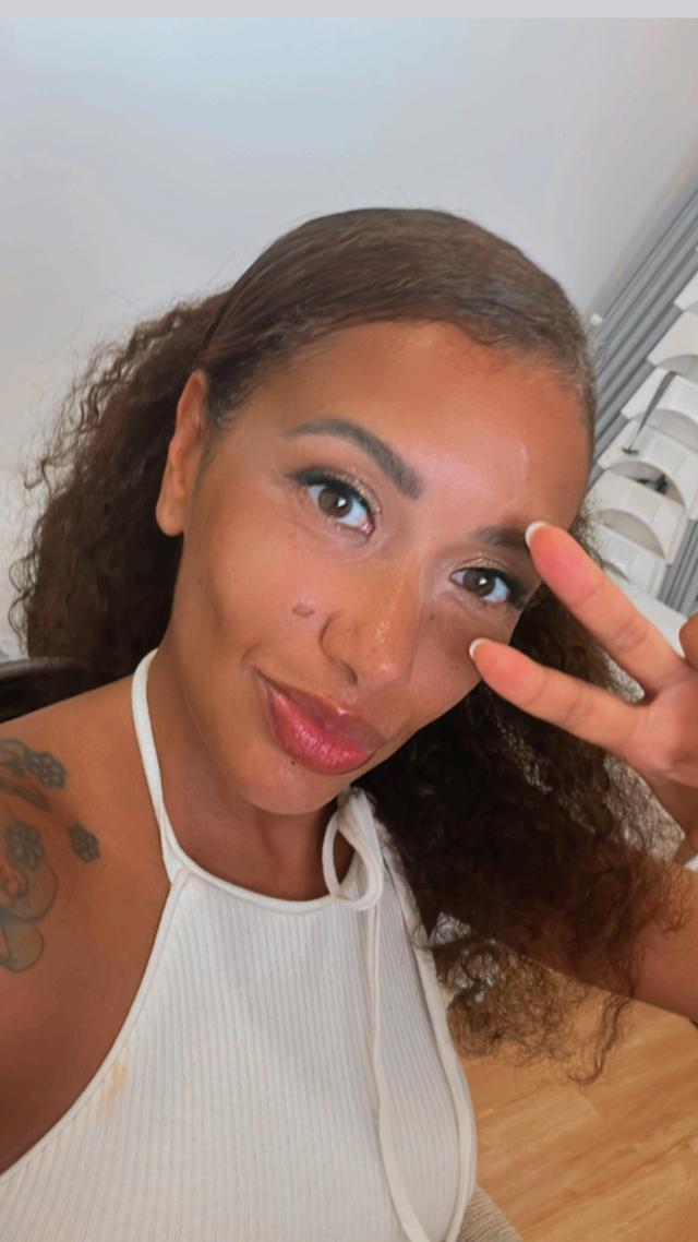 Vânia Barroso Makeup and Hairstylist - 4