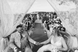 Make Me Feel Weddings - 40