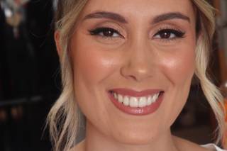 Adriana Meira Makeup - 24
