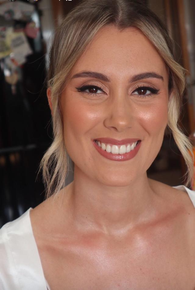Adriana Meira Makeup - 2