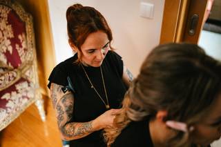 Pandora Hairstylist - 5