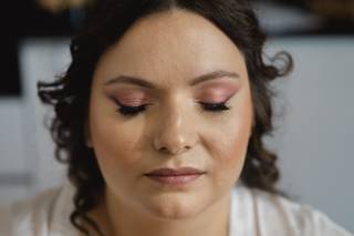Andréa Sousa - Make Up Artist - 26