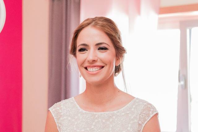 Alexandra Pinheiro Makeup Artist 2