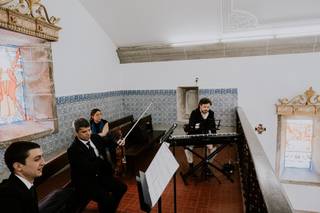 Lux Ensemble - 4