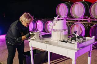 Teresa Henriques - Wedding Cake Artist - 13