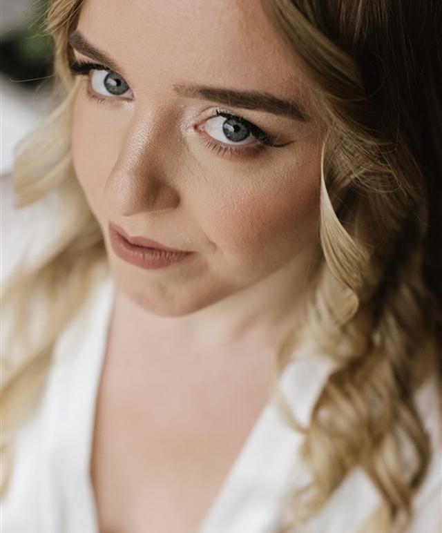 Raquel Abel Makeup Artist - 1