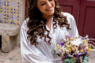 Hevelin Page Makeup & Hairstylist - 6