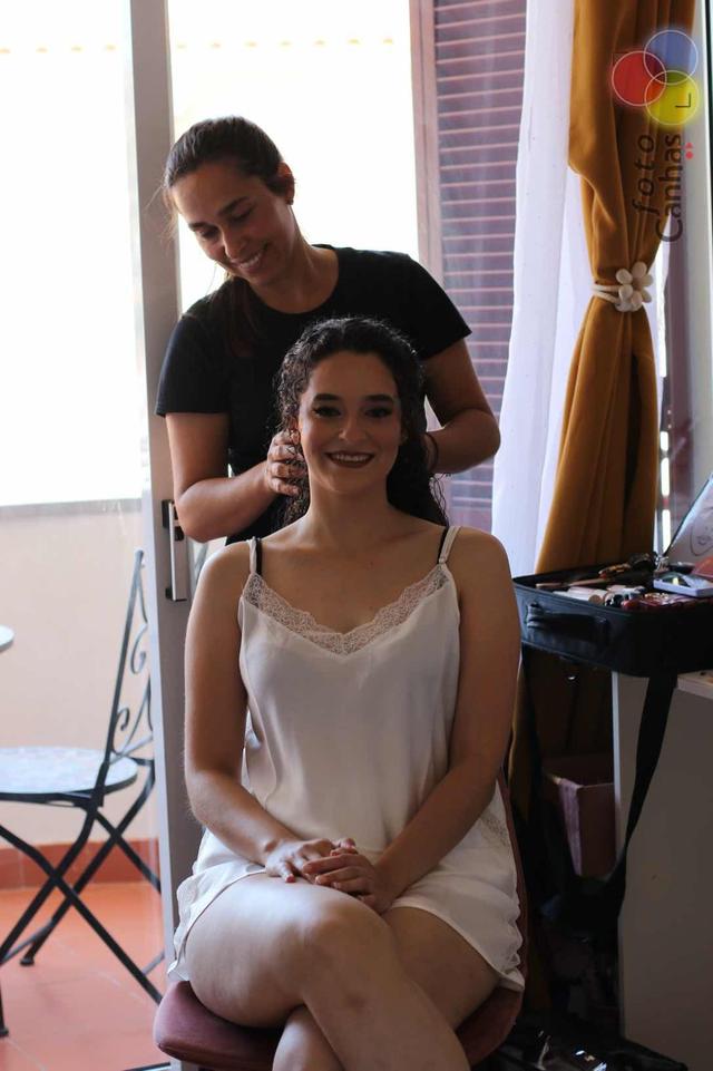 Alice Loves Makeup - 2