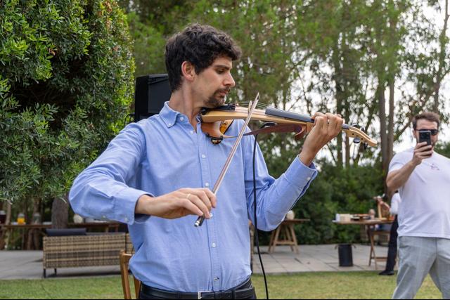 Luís Matos de Almeida - Violinista - 1