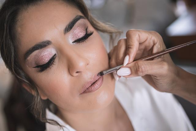 Adriana Bastos Makeup - 1