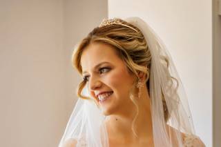 Catarina Almeida Hairstyle - 5