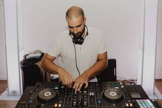 U Go Vibz - 13