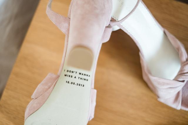 Crème Caviar Shoes - 3