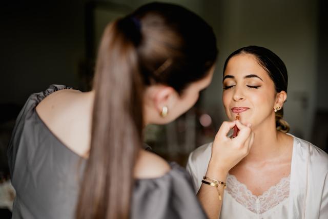 Nádia Ferreira Makeup Artist - 4