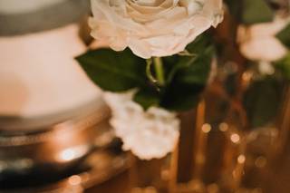 Isaura Ribeiro Flores e Decoração - 18