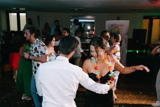 Wedding on Party 5