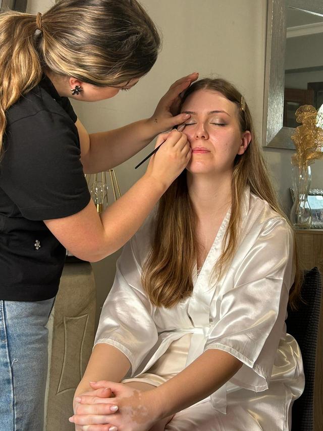 Ana Pina Makeup & Hair - 4