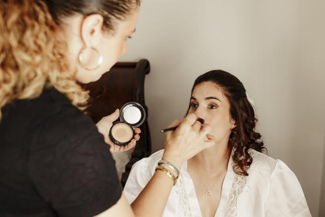 Lília Vieira Makeup Artist - 3