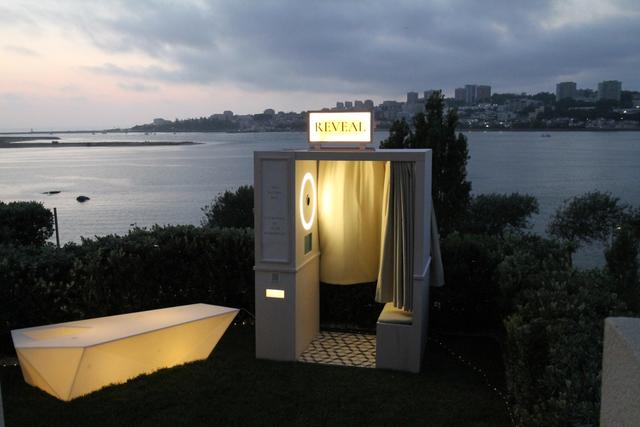 Reveal - Luxury Photobooth Experiences - 3