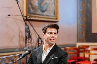 Spot the Difference in your Wedding - 10