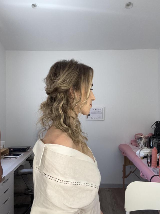 Daniela Rocha Makeup & Hair - 2