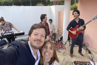 No Funny Business - Banda - 8