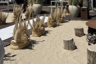 Set Lounge Beach Weddings - 15
