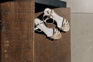 Crème Caviar Shoes - 6