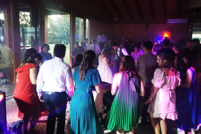Renas Party Groove 5