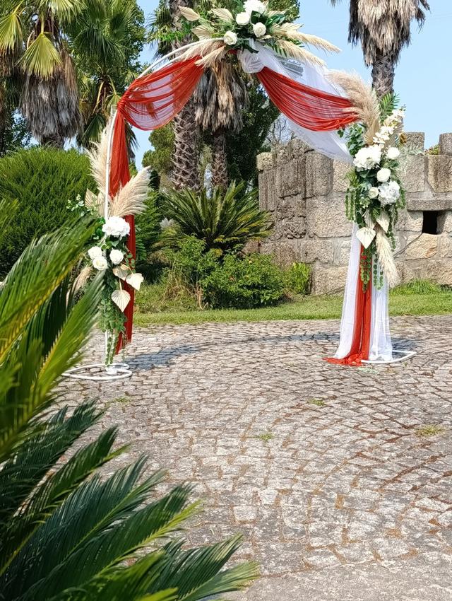 Colibri Flowers by André Aires - 1
