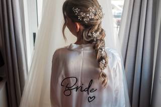 Pandora Hairstylist - 9