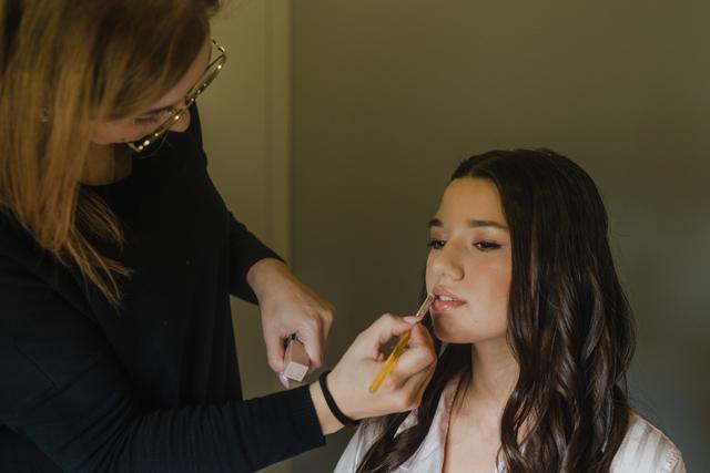 Ivone Lameira Makeup & Beauty - 3