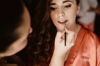 Diana Pinto Makeup & Hair - 11