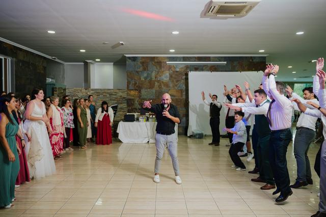 Paulo Campos - Entertainer & Cantor - 1