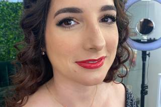Ivone Lameira Makeup & Beauty - 13