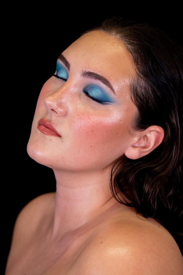 Sara Litardi - Maquilhadora - 2