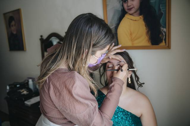 Sofia Lopes Makeup Artist 1