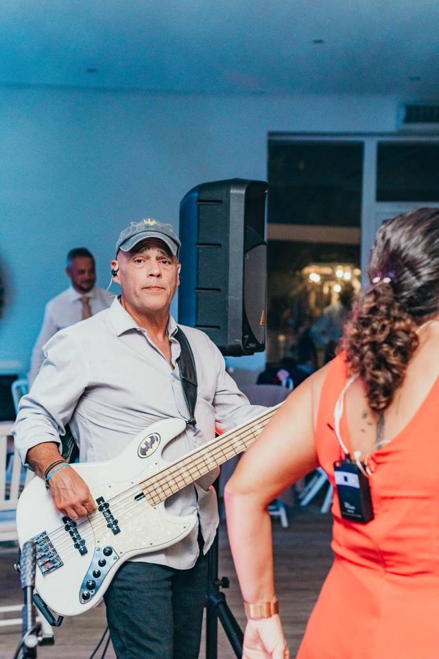 Banda Happy Hour - 2