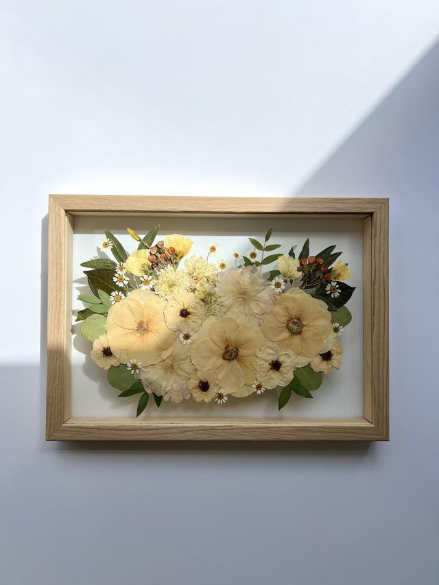 Aurora Pressed Flowers - 3