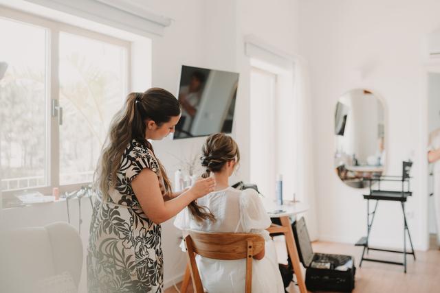 Elisa Oliveira Cabeleireiros - 3