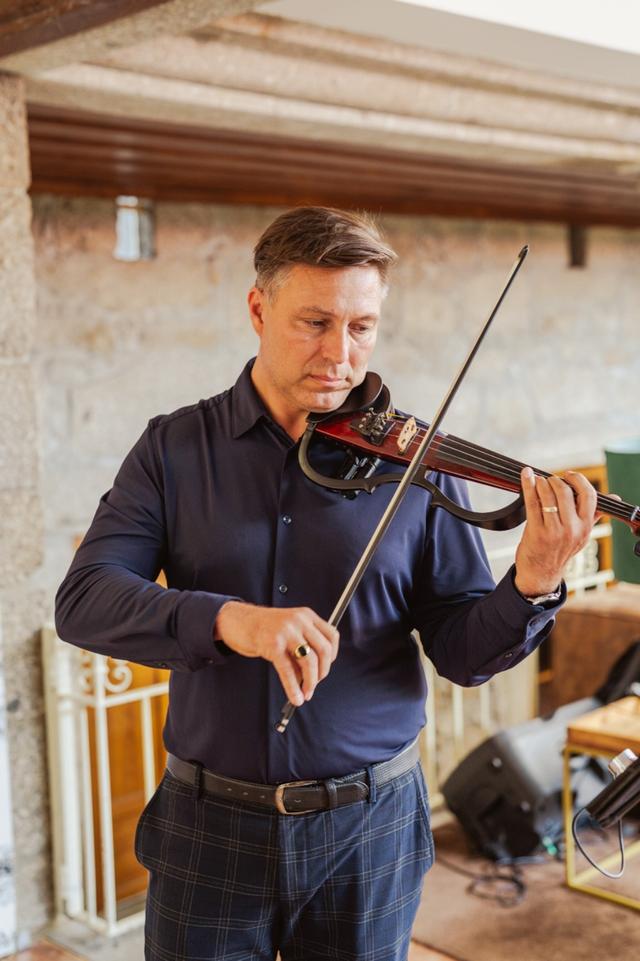 Violin by Oliver - 2